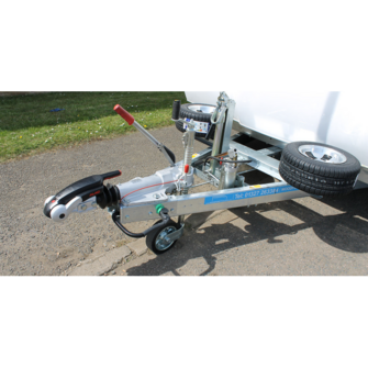 Woodford Galaxy - Lukket trailer - 3.500 kg - Lang, smal model - 3 aksler